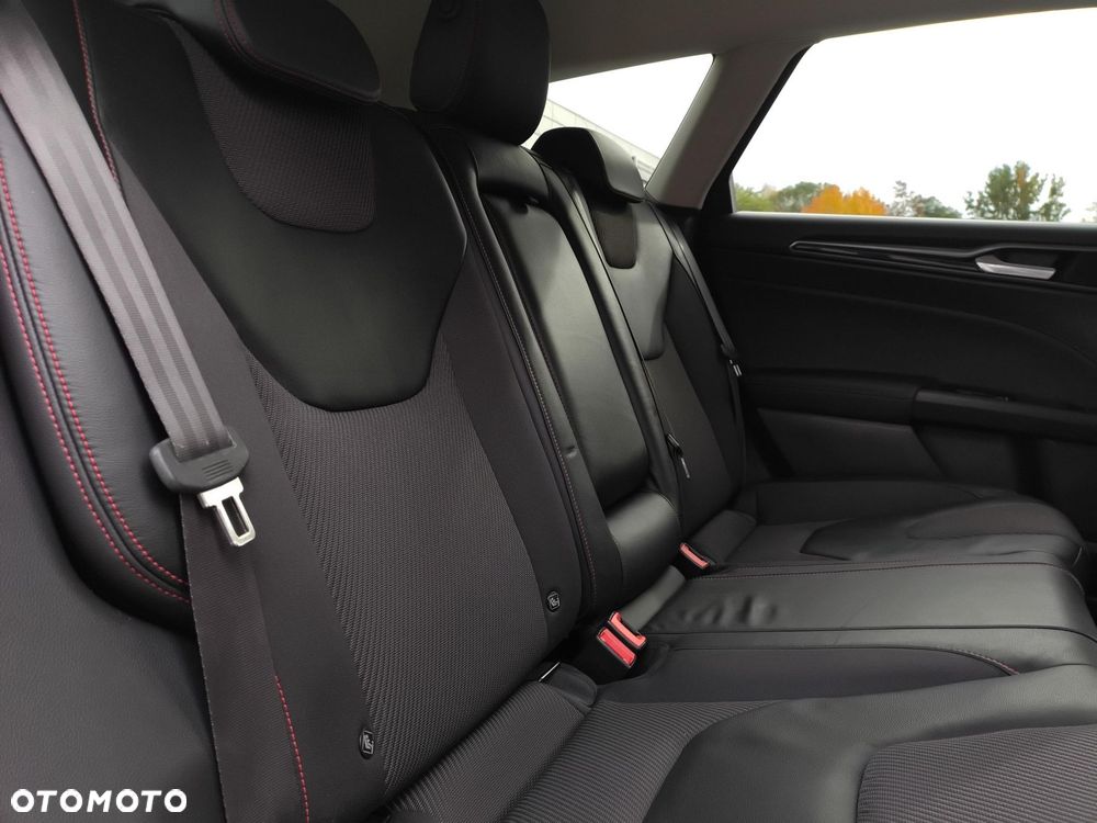 Ford Mondeo 2.0 TDCi ST-Line X - 31