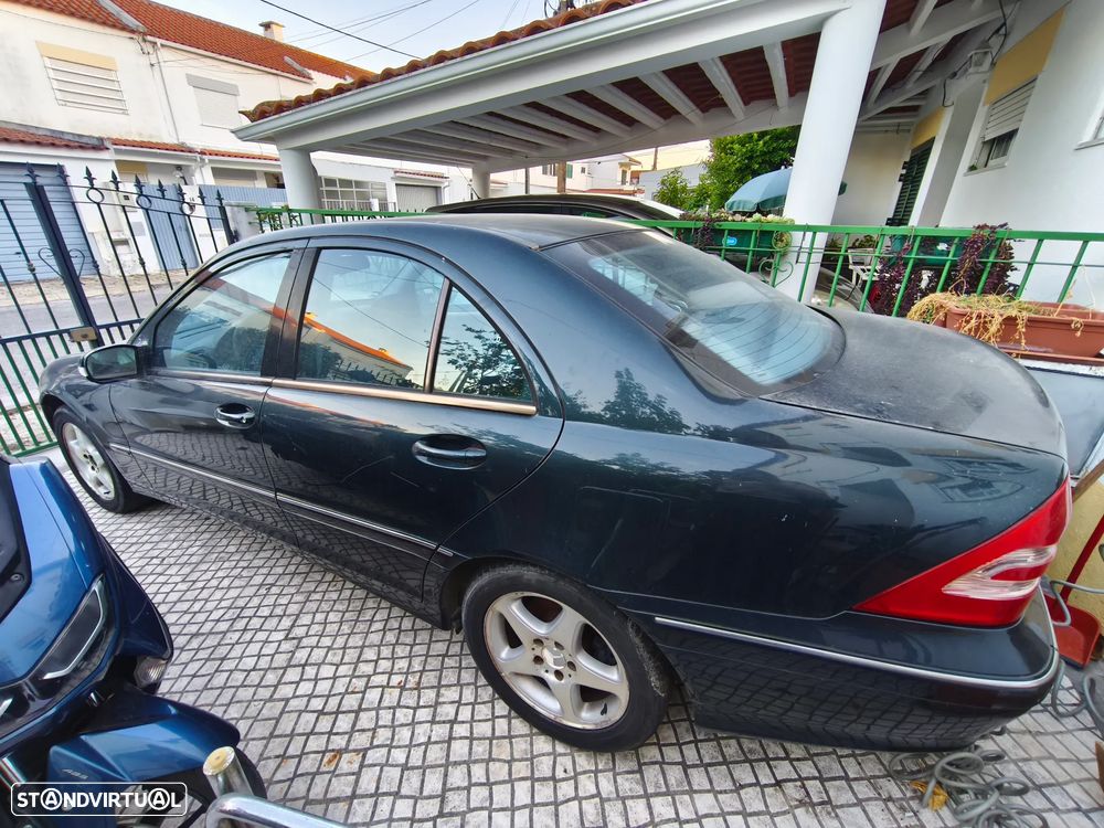 Mercedes-Benz C 200 - 5