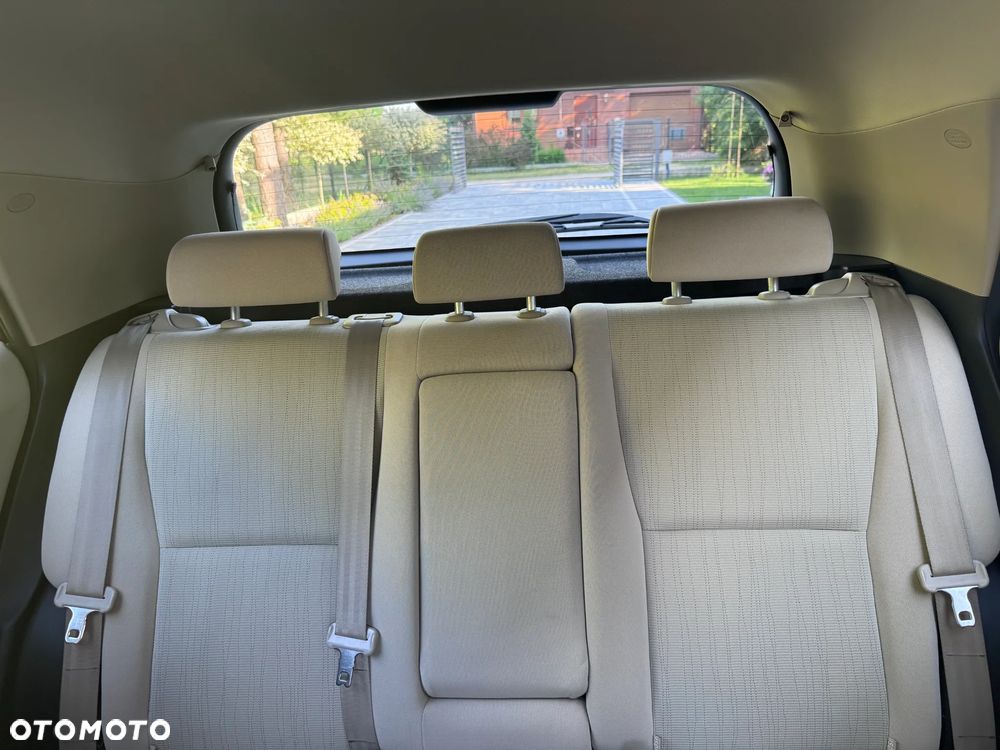 Toyota Auris 1.6 VVT-i Luna - 15