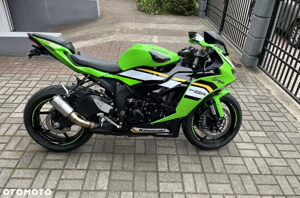 Kawasaki ZXR - 4