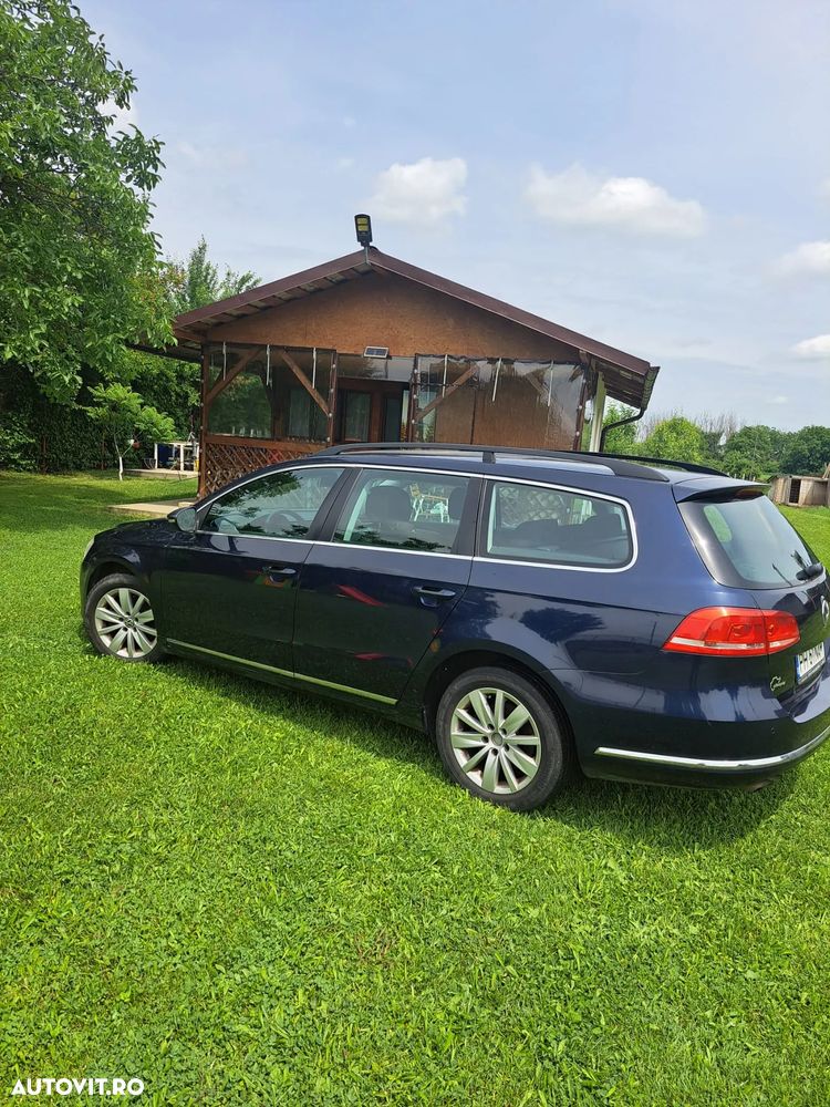 Volkswagen Passat 2.0 TDI Blue TDI DSG Highline - 14