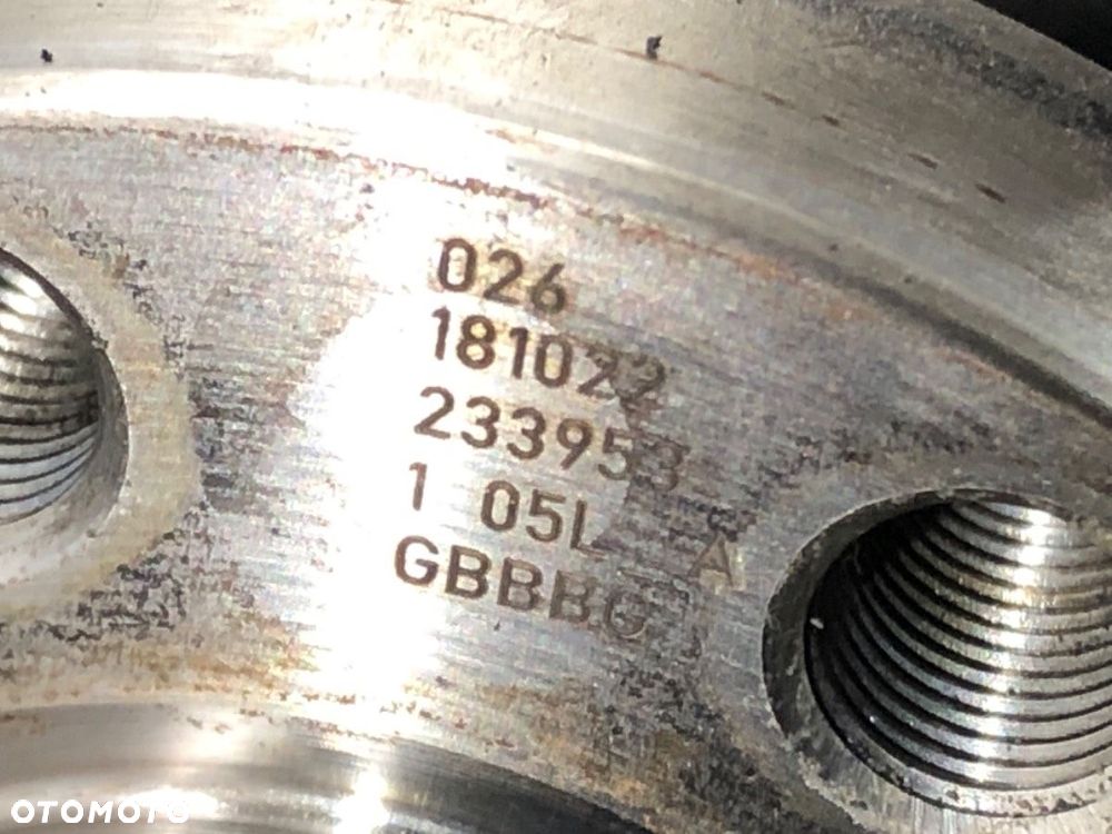 WAŁ KORBOWY  SKODA SUPERB III (3V3) 2015 - 2022 2.0 TDI 147 kW [200 KM] olej napędowy 2020 - 2022 - 8