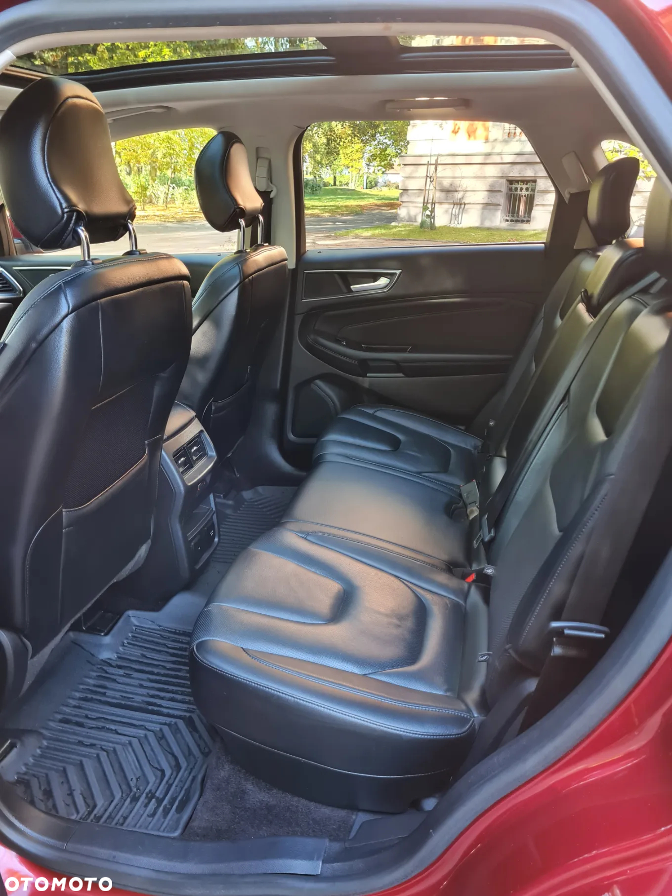 Ford Edge 2.0 EcoBlue Twin-Turbo 4WD Titanium - 11
