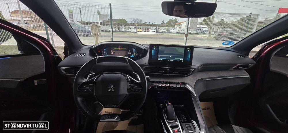 Peugeot 3008 1.6 Hybrid GT Pack e-EAT8 - 19