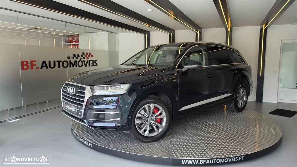 Audi Q7 3.0 TDI quattro S-line Tiptronic 7L - 14