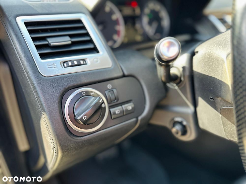 Land Rover Range Rover Sport - 24