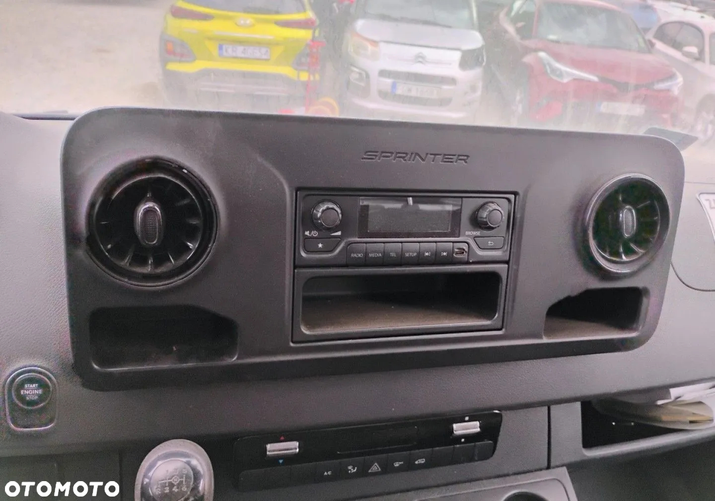 Mercedes-Benz Sprinter - 9