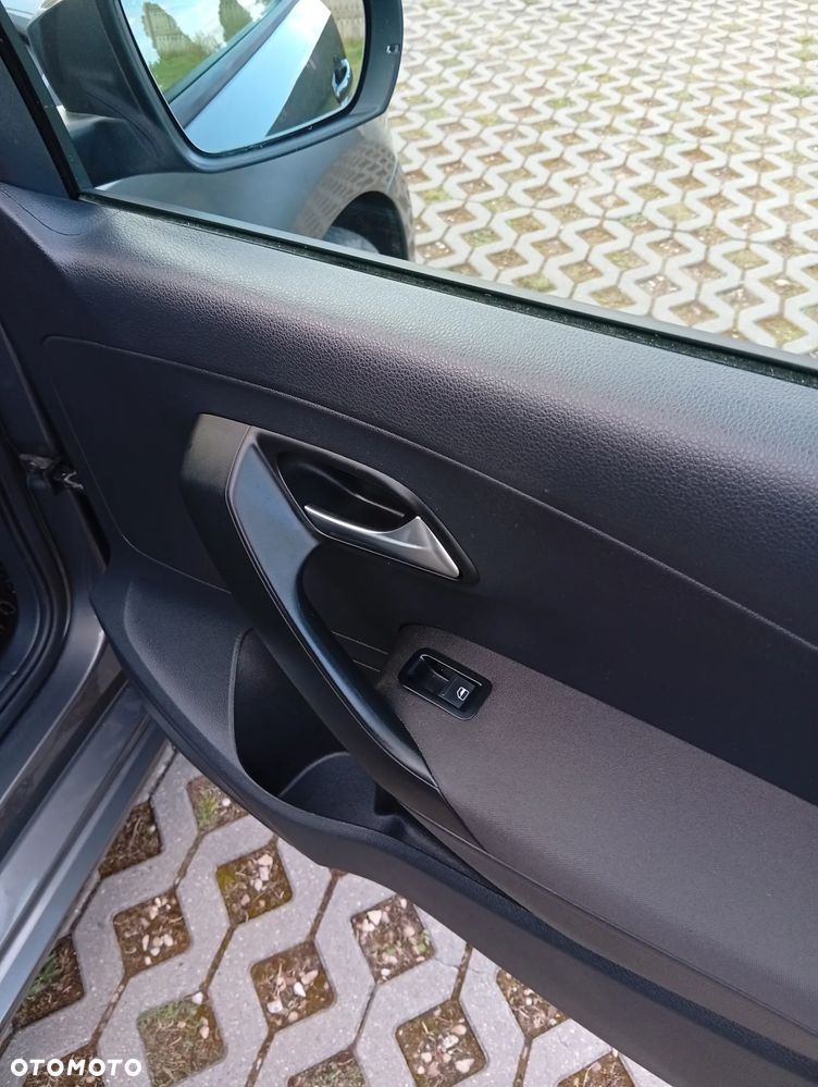 Volkswagen Polo 1.2 Style - 15