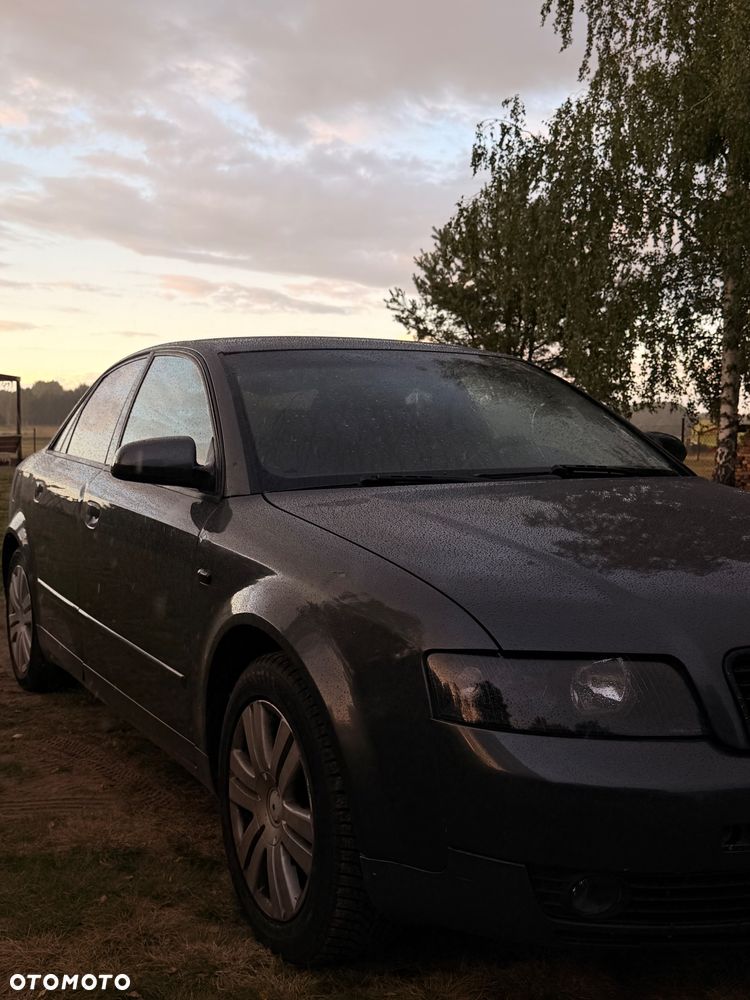 Audi A4 Limousine 2 - 3