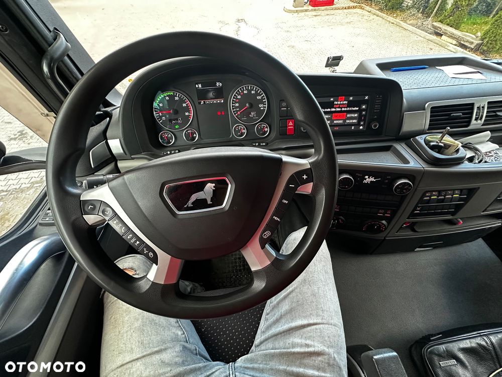 MAN TGS - 8