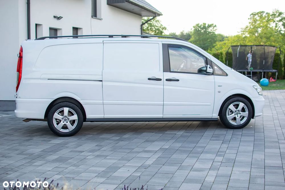 Mercedes-Benz VITO 122 - 10