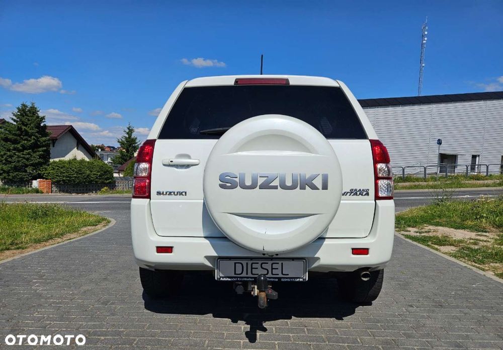 Suzuki Grand Vitara - 17