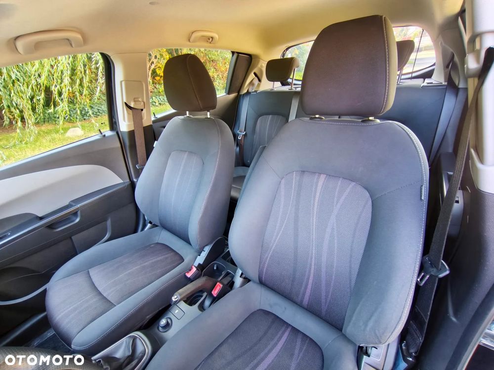 Chevrolet Aveo 1.4 16V LT - 8