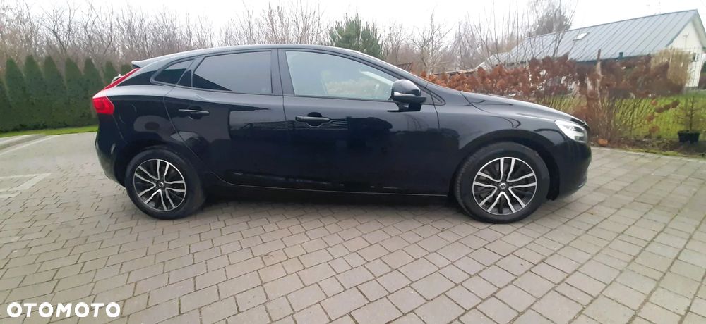 Volvo V40 D3 Drive-E SCR Momentum - 5