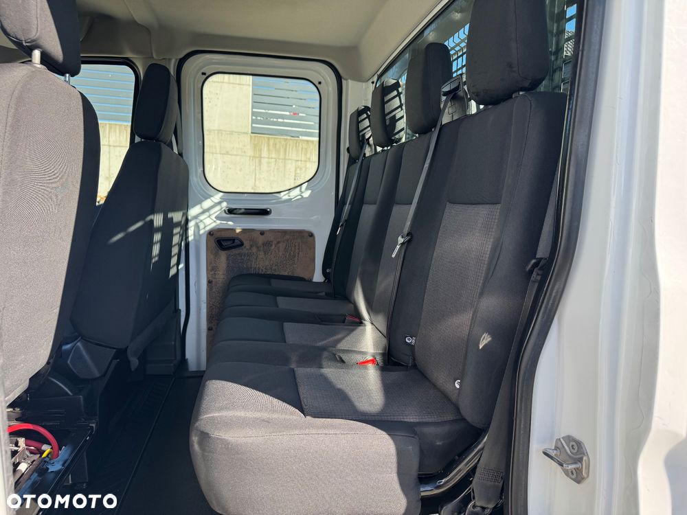 Ford Transit - 13