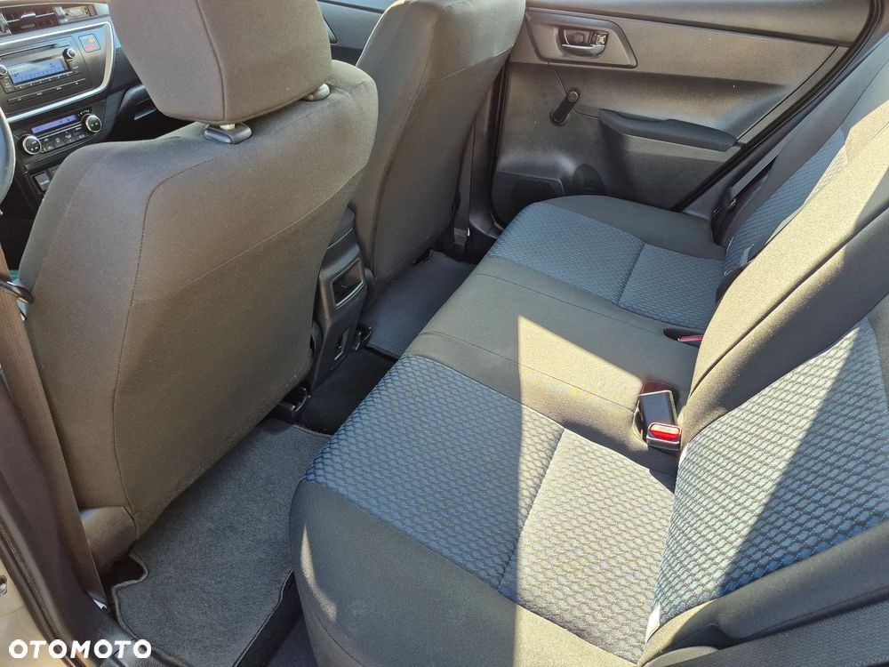 Toyota Auris 1.33 VVT-i Premium - 30