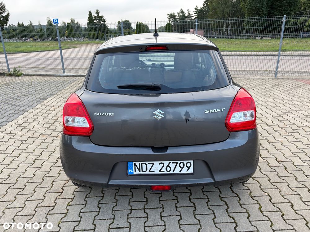 Suzuki Swift 1.2 Premium - 5