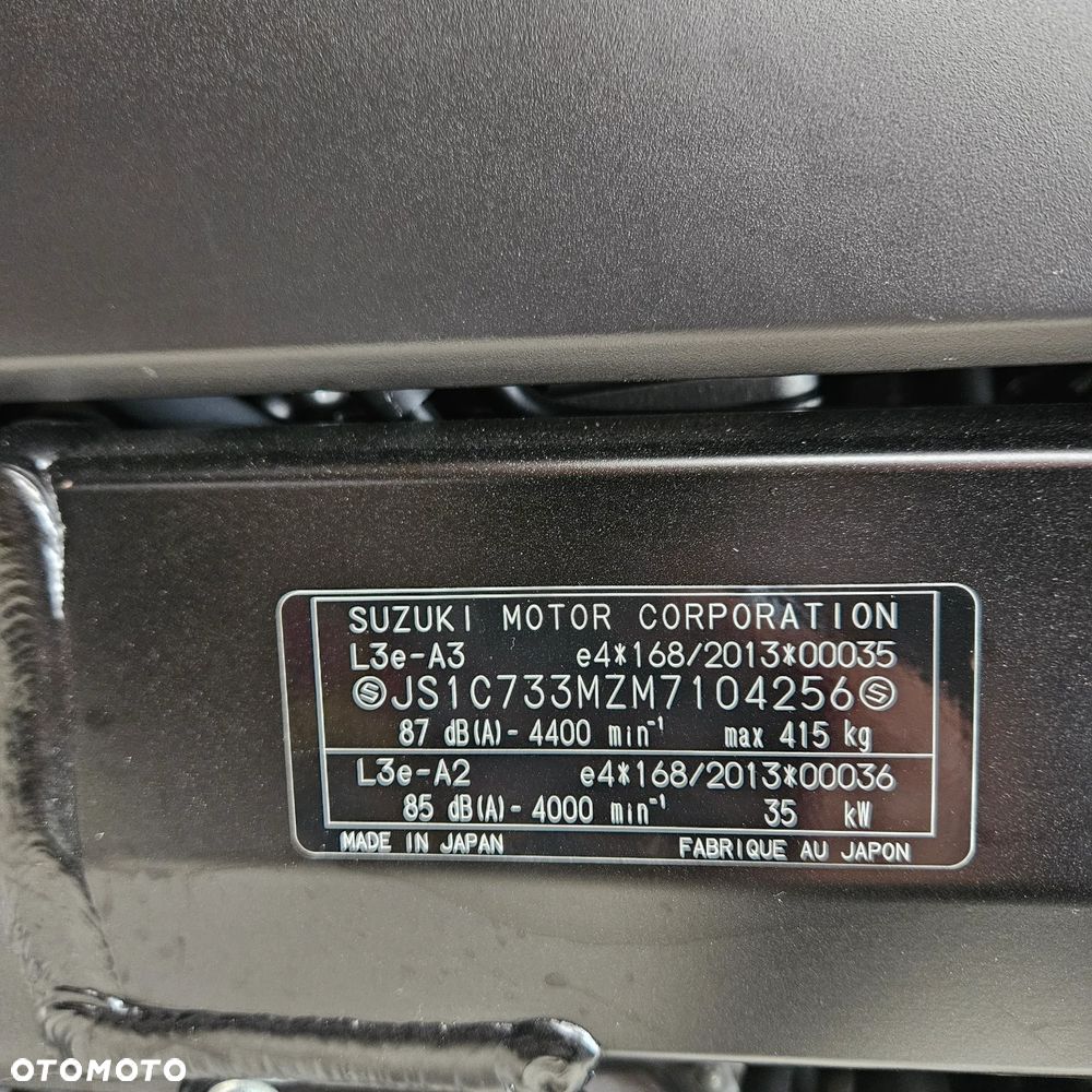 Suzuki V-STROM - 8