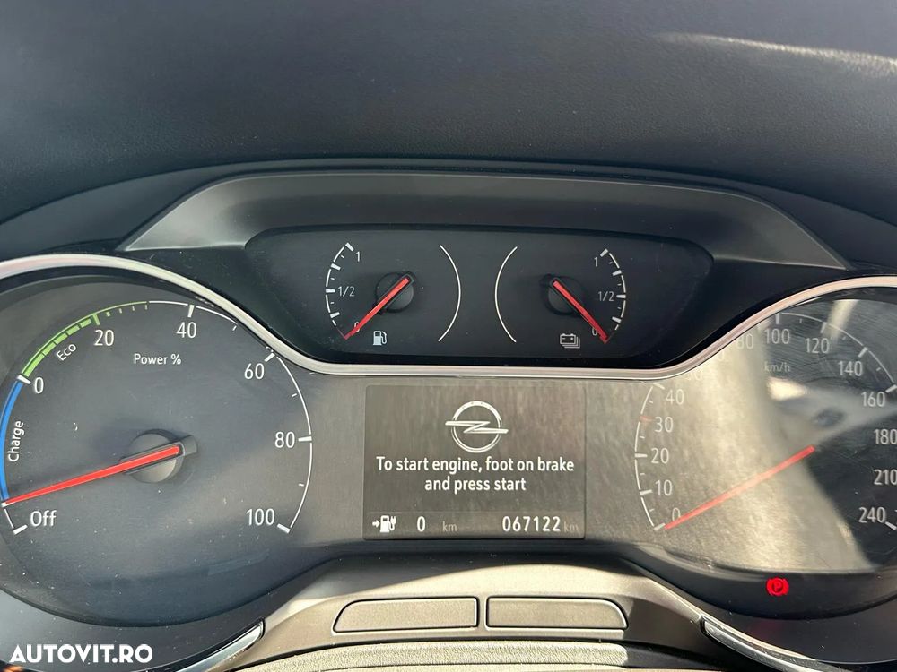 Opel Grandland X 1.6 Turbo Hybrid4 START/STOP 4x4 Aut. Inovation - 7