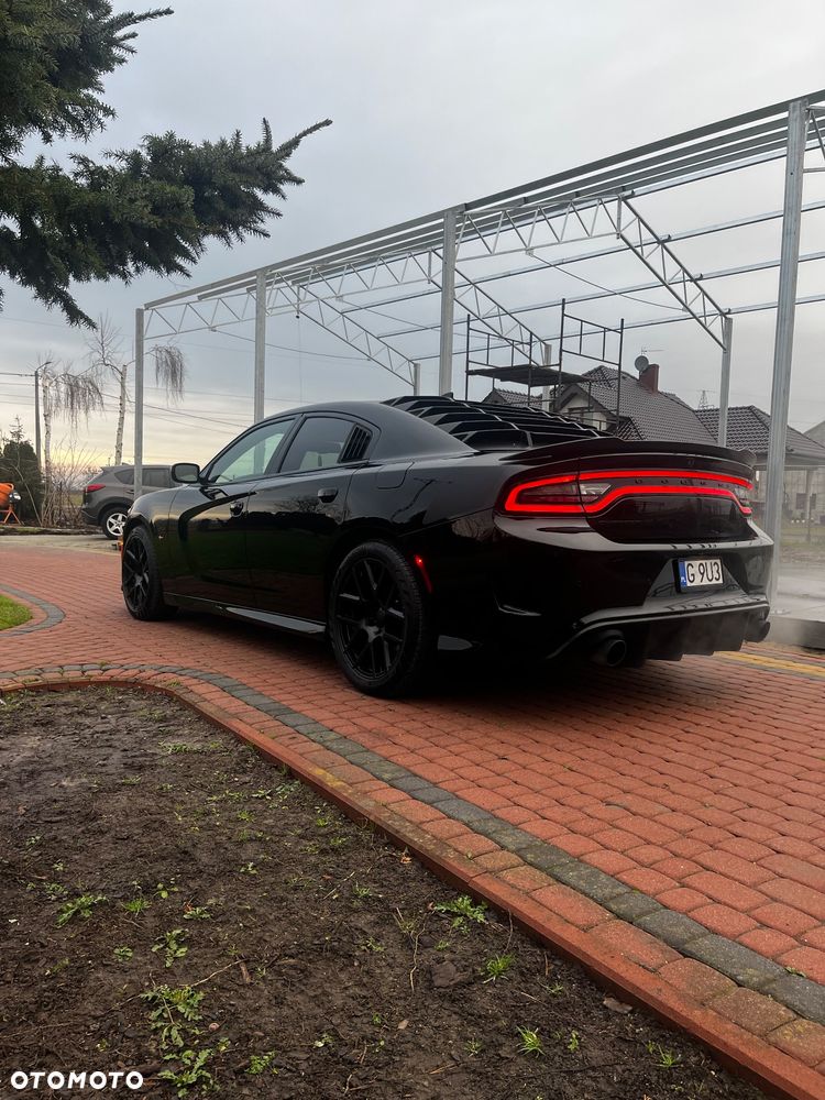 Dodge Charger - 7