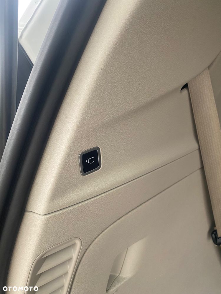 Chrysler Pacifica - 8