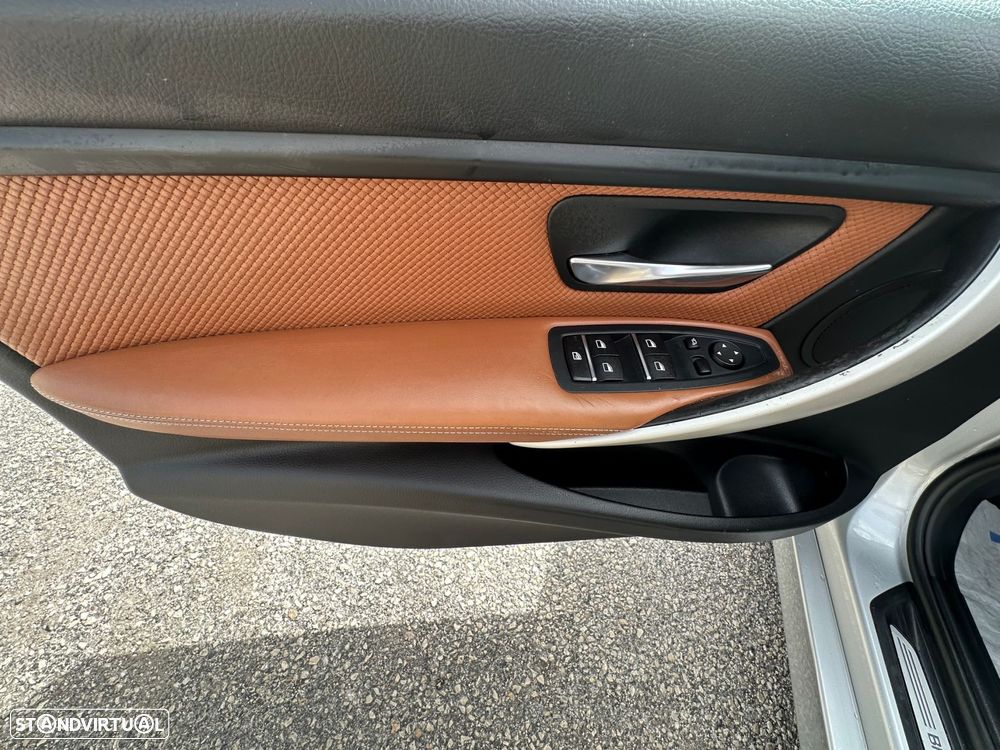 BMW 320 d Line Luxury Auto - 12