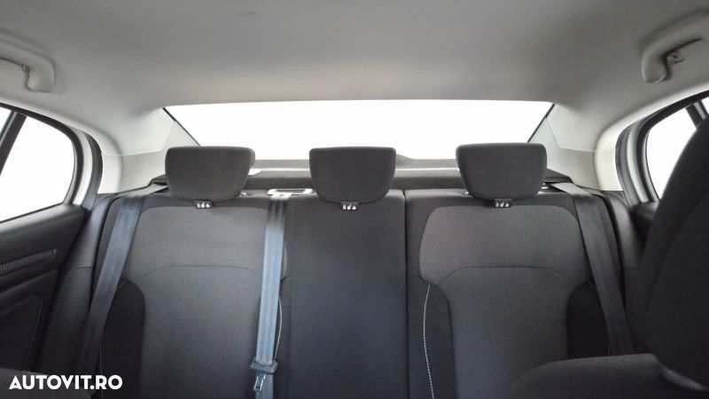 Renault Megane TCe Business - 13