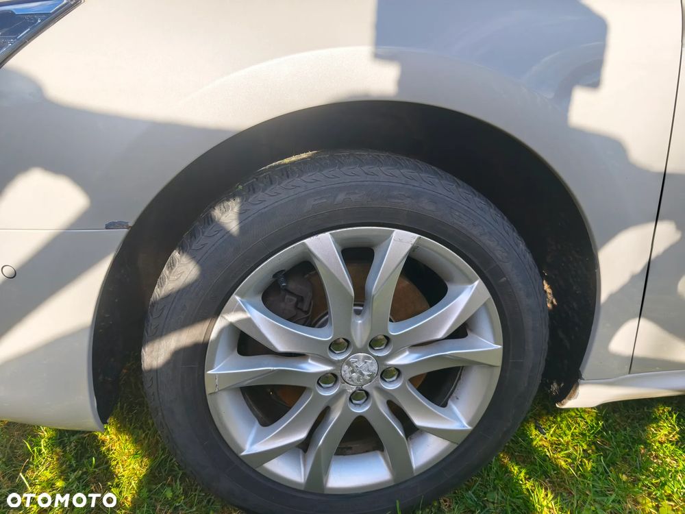 Peugeot 508 1.6 e-THP Allure S&S - 17