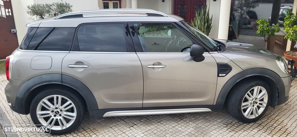 MINI Countryman One D - 2