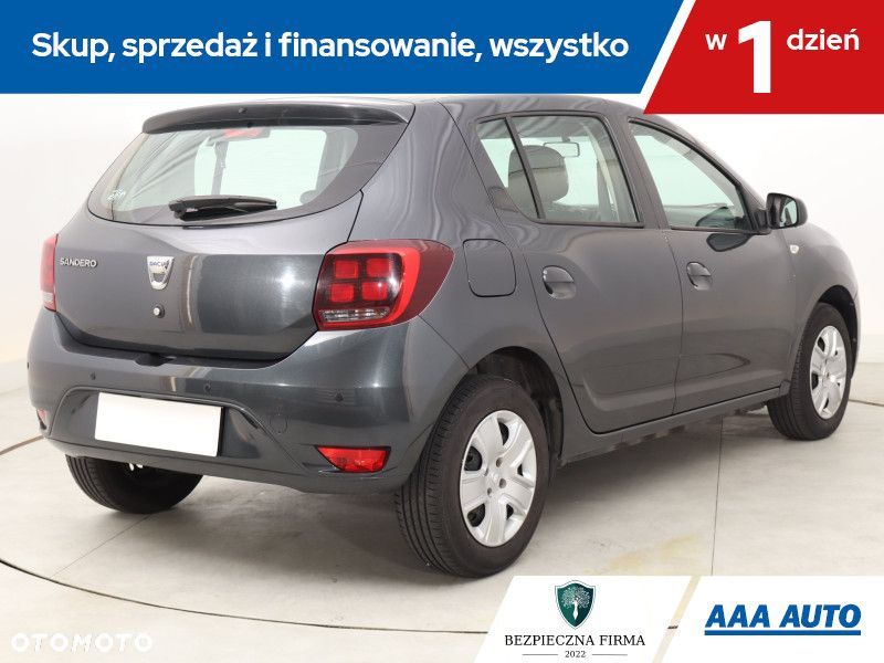 Dacia Sandero - 7