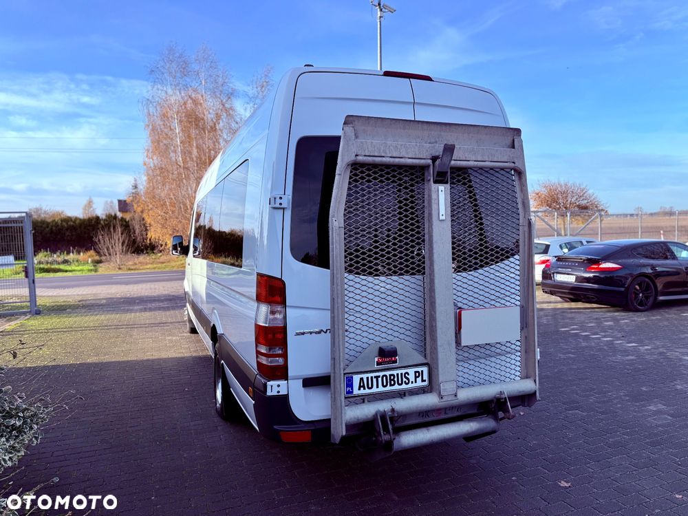 Mercedes-Benz SPRINTER 516 - 9