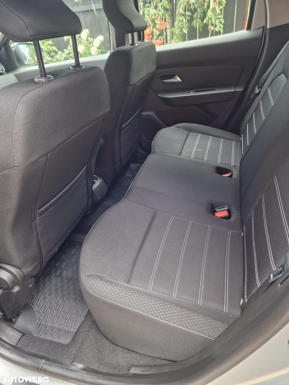 Dacia Duster Blue dCi 115 4WD Prestige - 9