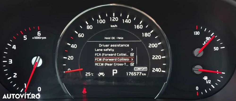 Kia Sorento - 32