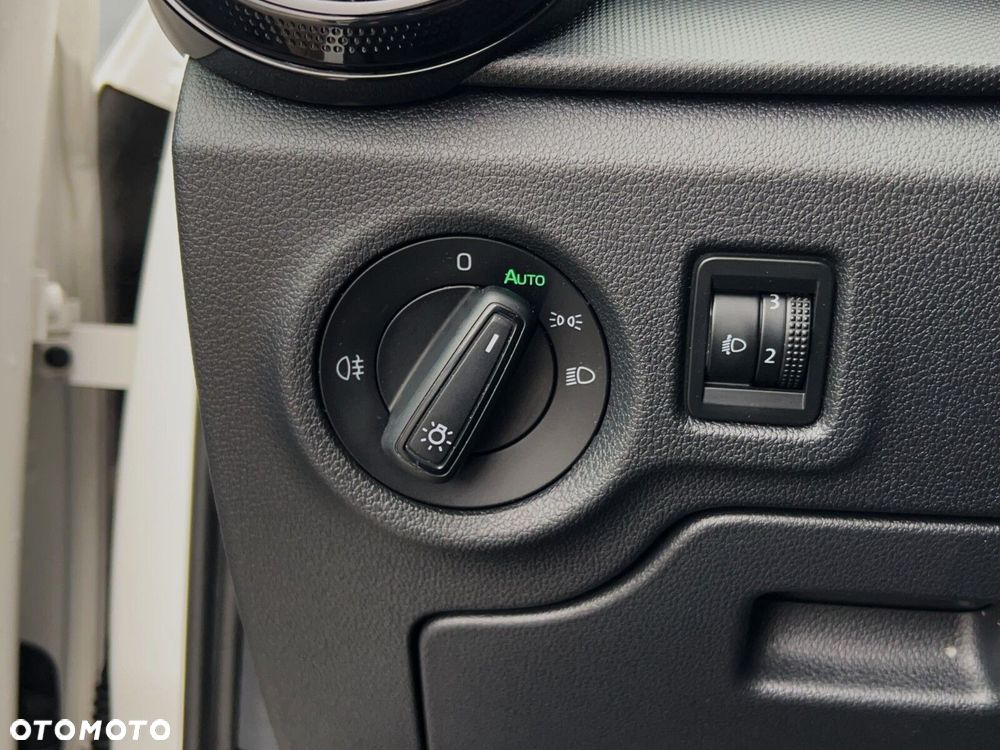 Skoda Fabia 1.0 TSI Active - 18