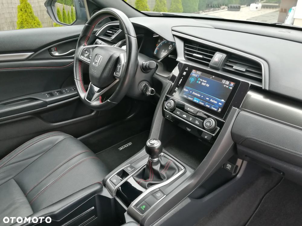Honda Civic 1.0 i-VTEC Turbo Dynamic Limited Edition - 24