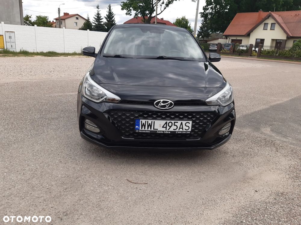 Hyundai i20 blue 1.2 Advantage+ - 11