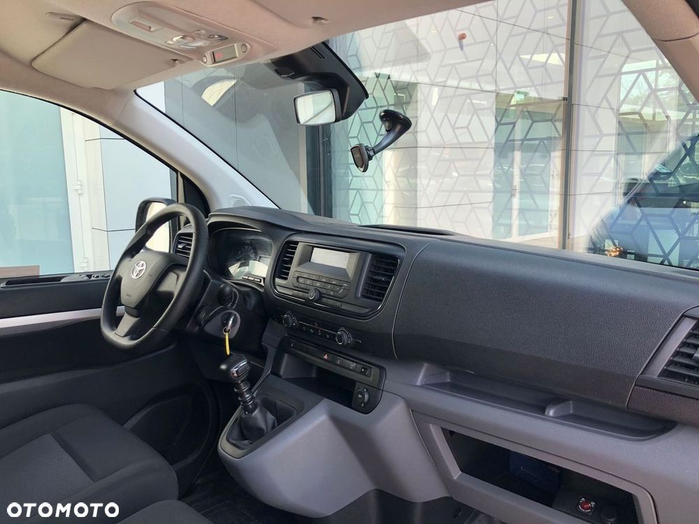 Toyota PROACE - 15
