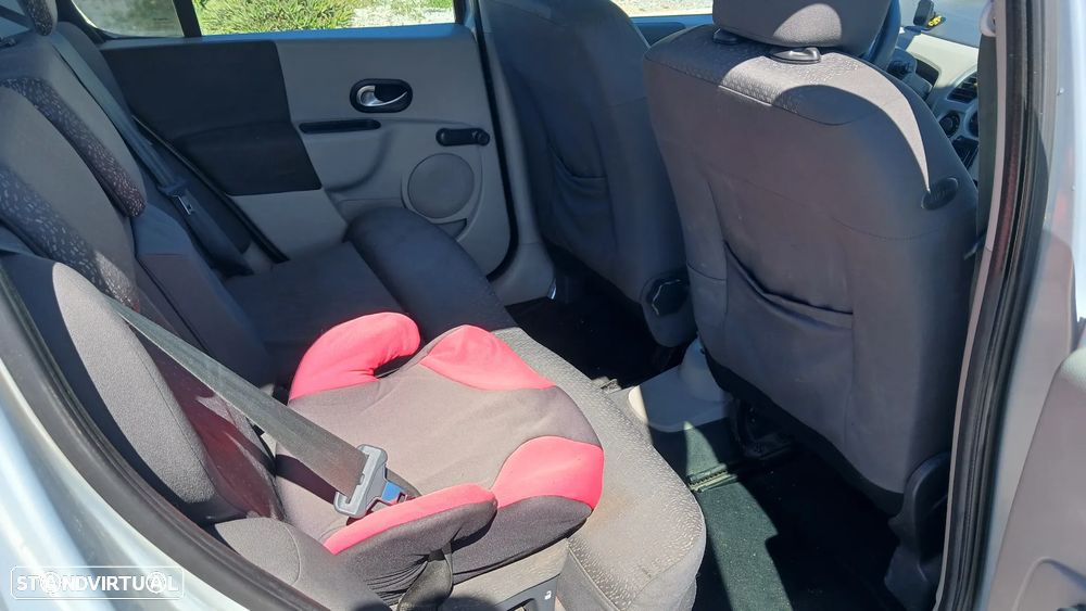 Renault Modus 1.2 Confort Dynamique - 10