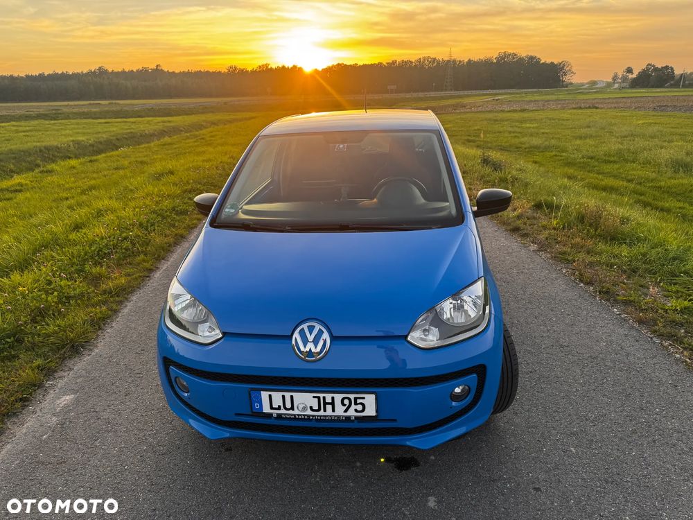 Volkswagen Up 2014 photo 3