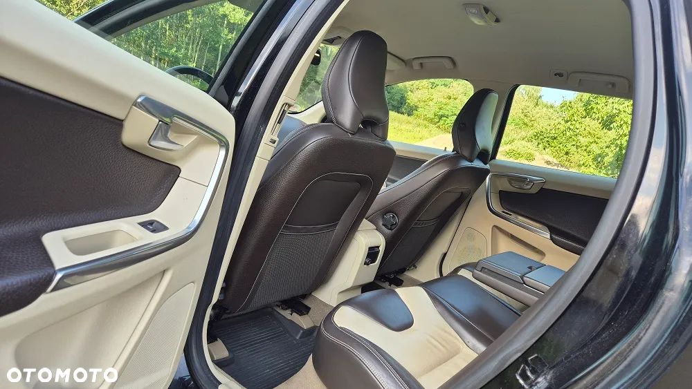 Volvo XC 60 D3 R-Design - 5