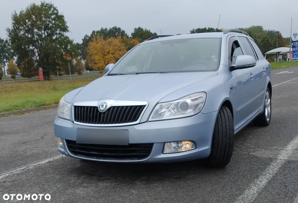 Skoda Octavia 1.8 T FSI Ambiente - 2