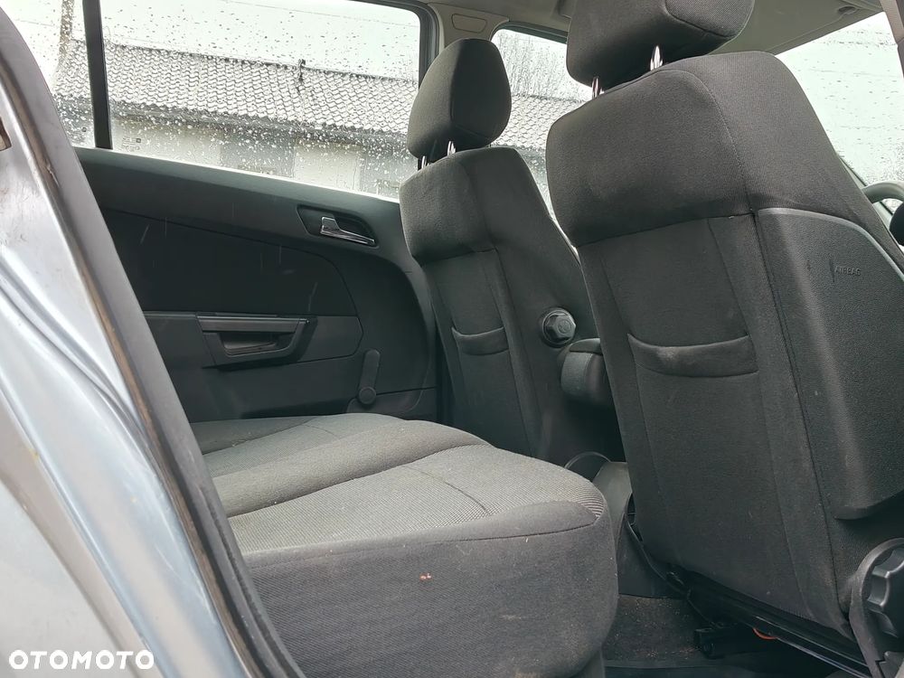 Opel Astra III 1.6 Cosmo - 8