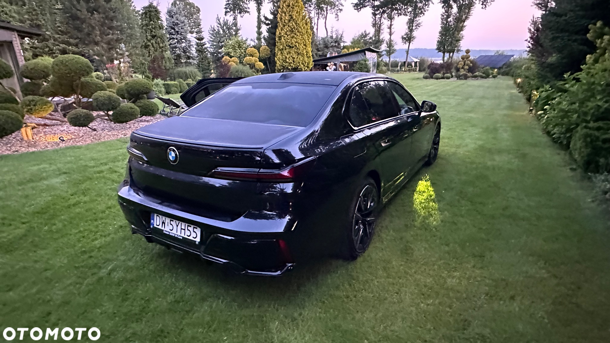 BMW Seria 7 - 8
