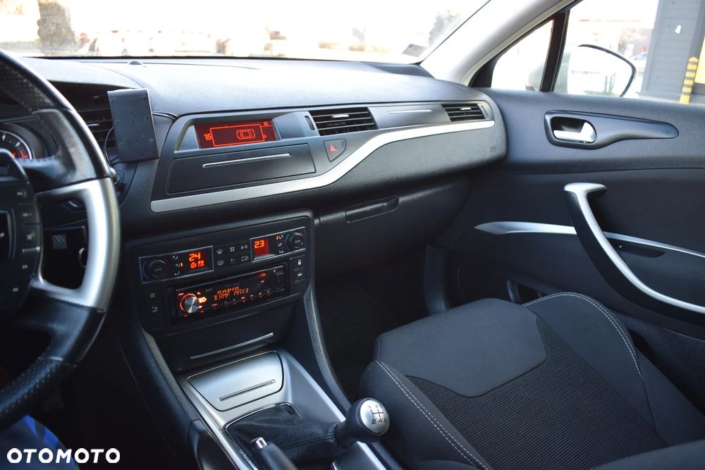 Citroën C5 2.0i 16V Dynamique - 20