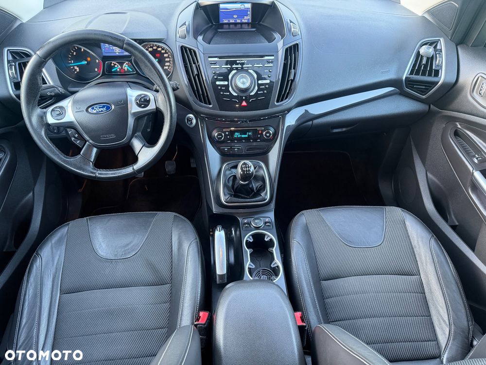 Ford Kuga 2.0 TDCi 2x4 Champions Edition - 5