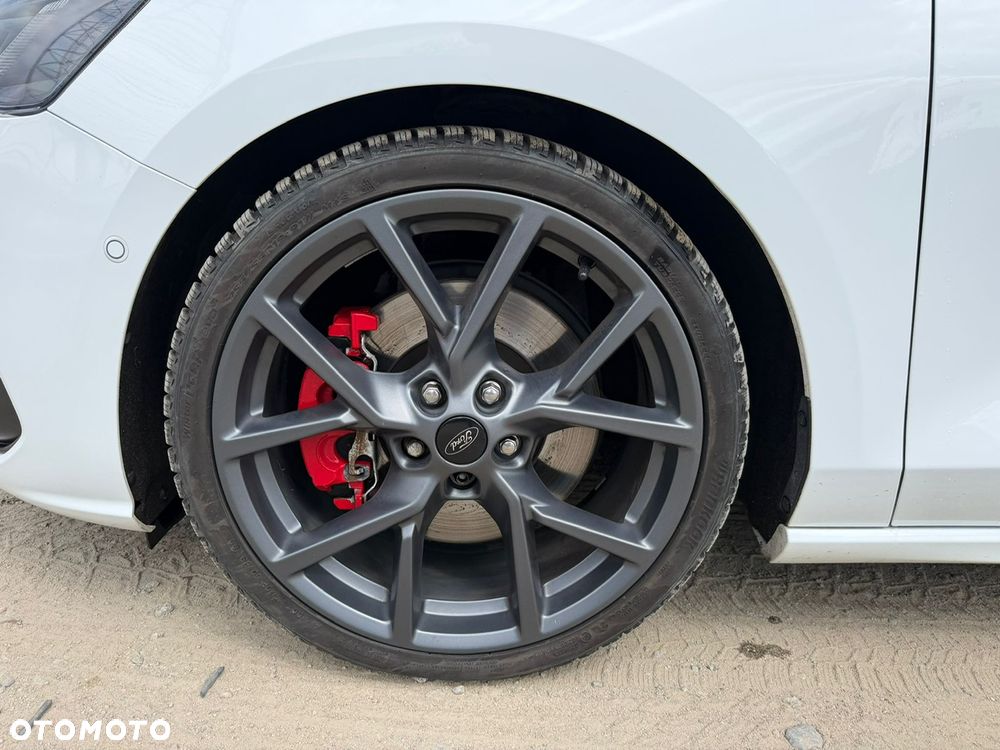 Ford Focus 2.3 EcoBoost ST X - 9