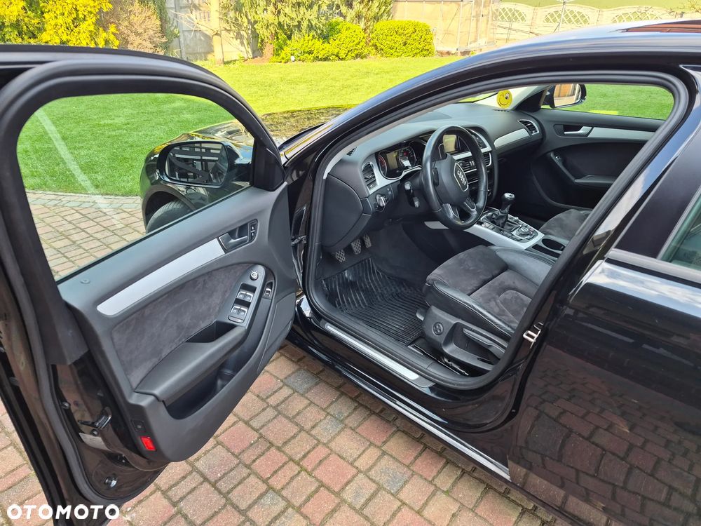 Audi A4 Limousine - 22