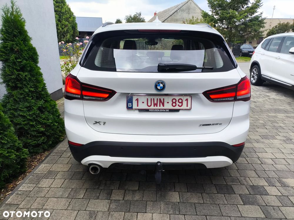 BMW X1 xDrive25e xLine - 8