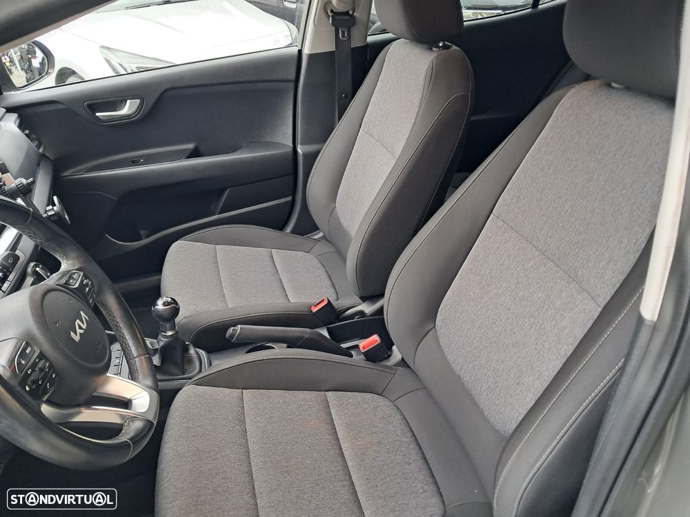 Kia Stonic 1.2 Dynamic - 13