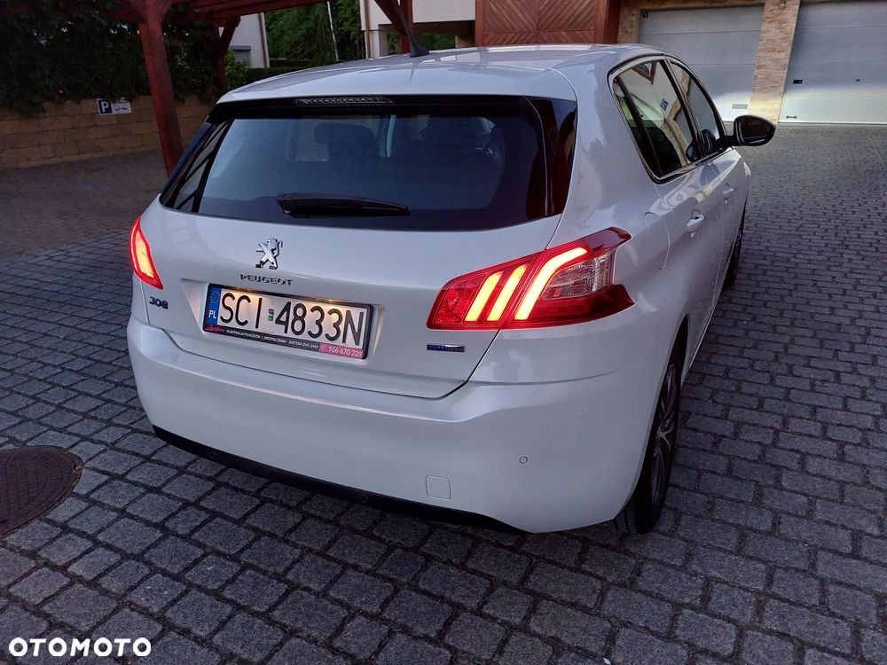 Peugeot 308 130 e-THP Stop & Start Allure - 13
